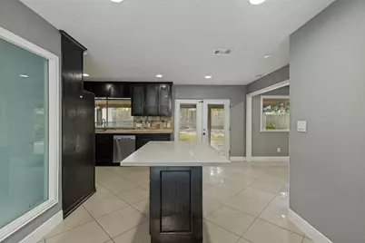 2502 Planters House Lane, Katy, TX 77449 - Photo 7