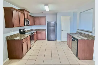 11207 Hall Ridge Court, Houston, TX 77075 - Photo 3