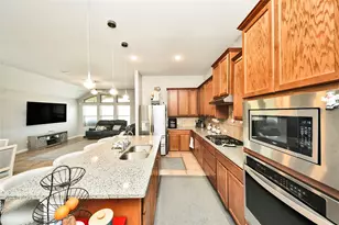 12527 Sabine Point Dr, Humble, TX 77346 - Photo 13