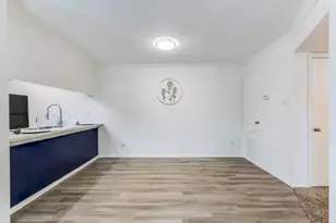 1100 Graham Dr, Tomball, TX 77375 - Photo 7