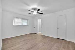 10513 Moorberry Ln, Houston, TX 77043 - Photo 19