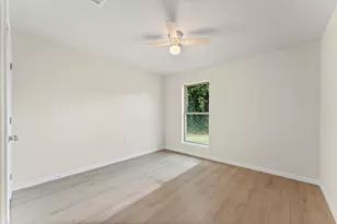 7303 Augustine Dr, Houston, TX 77036 - Photo 7