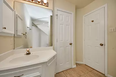 1010 Garden Walk Drive, La Porte, TX 77571 - Photo 7