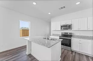 8742 Vacek Xing Wy, Richmond, TX 77469 - Photo 11