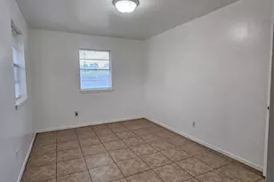 207 Shadow Oaks Dr, Conroe, TX 77303 - Photo 27