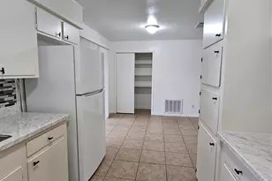 207 Shadow Oaks Dr, Conroe, TX 77303 - Photo 21