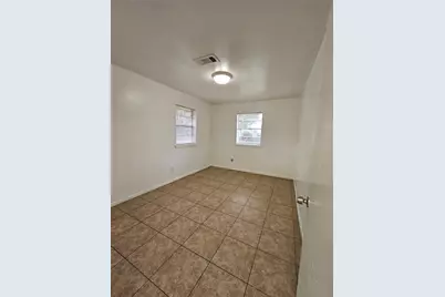 207 Shadow Oaks Drive, Conroe, TX 77303 - Photo 23