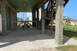 118 Point Lafitte Ct, Surfside Beach, TX 77541 - Photo 19