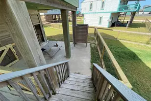 118 Point Lafitte Ct, Surfside Beach, TX 77541 - Photo 17