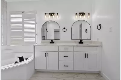 4114 Custer Creek Drive, Missouri City, TX 77459 - Photo 19