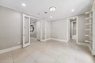 6019 Post Oak Green Ln, Houston, TX 77055 - Photo 29
