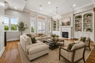6019 Post Oak Green Ln, Houston, TX 77055 - Photo 3