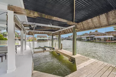 1226 Oahu Drive, Tiki Island, TX 77554 - Photo 33