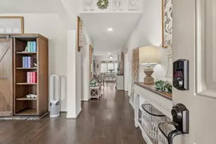 2710 Park Xing, Pearland, TX 77581 - Photo 3