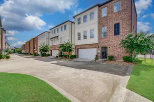 1743 Dominica Dr, Houston, TX 77345 - Photo 3