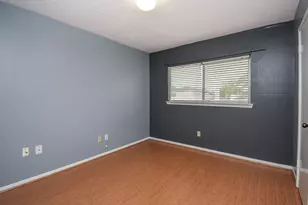 7822 Greenedge Dr, Houston, TX 77040 - Photo 15