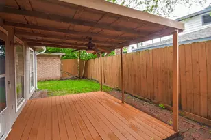 7822 Greenedge Dr, Houston, TX 77040 - Photo 19