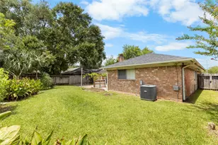 16410 Hickory Knoll Dr, Houston, TX 77059 - Photo 41