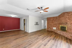 16410 Hickory Knoll Dr, Houston, TX 77059 - Photo 9