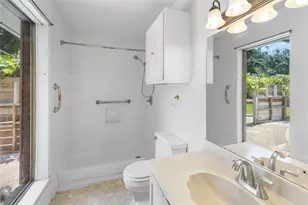 16410 Hickory Knoll Dr, Houston, TX 77059 - Photo 21