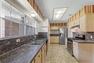 16410 Hickory Knoll Dr, Houston, TX 77059 - Photo 3