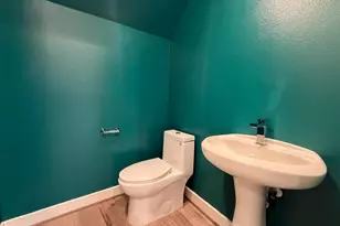 5915 Haring Ln, Houston, TX 77091 - Photo 13