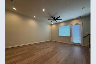 5915 Haring Lane, Houston, TX 77091 - Photo 5
