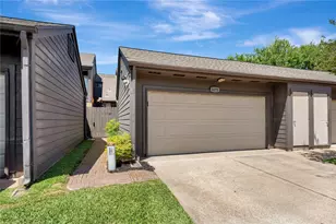 16570 Space Center Blvd, Houston, TX 77058 - Photo 31