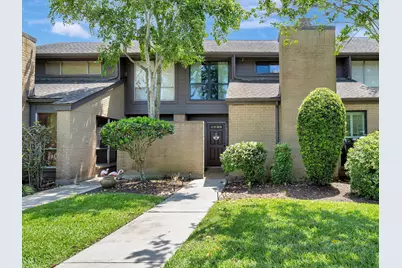 16570 Space Center Boulevard, Houston, TX 77058 - Photo 1