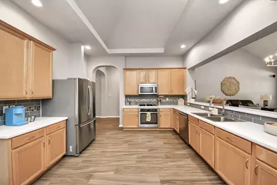 7823 Hazy Brook Lane, Humble, TX 77396 - Photo 9