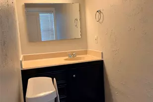 5003 Terry St, Houston, TX 77009 - Photo 17