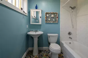 2622 Ursuline St, Galveston, TX 77550 - Photo 17
