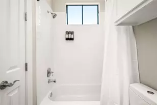 6018 Maxie St, Houston, TX 77007 - Photo 19