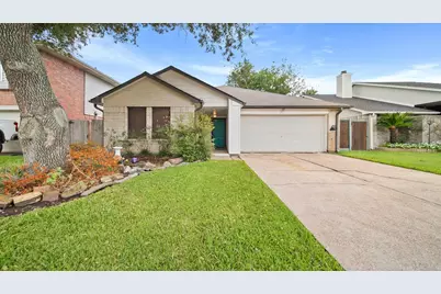 2012 Sandy Knoll Drive, Missouri City, TX 77489 - Photo 1