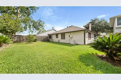 2012 Sandy Knoll Drive, Missouri City, TX 77489 - Photo 21