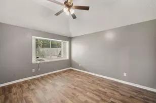 2012 Sandy Knoll Dr, Missouri City, TX 77489 - Photo 11