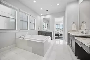 2727 Maxroy St, Houston, TX 77007 - Photo 23