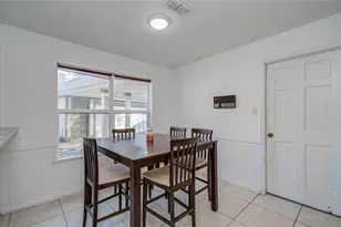 11427 Highgrove Dr, Houston, TX 77077 - Photo 13