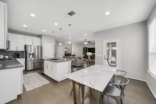 1910 Barrel Oak Dr, Houston, TX 77080 - Photo 13