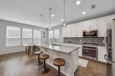 1910 Barrel Oak Drive, Houston, TX 77080 - Photo 9