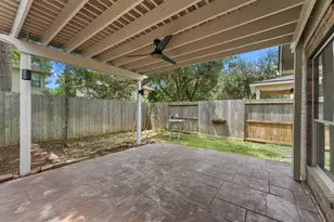 11 Davis Cottage Ct, The Woodlands, TX 77385 - Photo 15