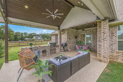 9600 Shadow Creek Trail NW, Hearne, TX 77859 - Photo 31