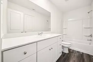 10314 Magnol Wood Dr, Houston, TX 77016 - Photo 5