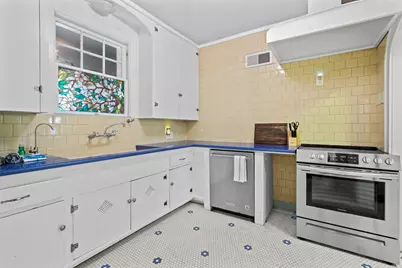 1919 Rosenberg Street Street, Galveston, TX 77550 - Photo 11