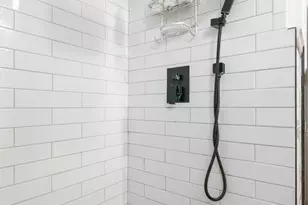 1919 Rosenberg Street St, Galveston, TX 77550 - Photo 19