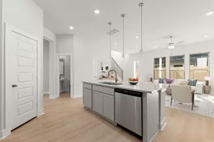 3012 La Rambla Dr, Houston, TX 77047 - Photo 11