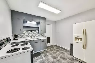 1021 Maple Street, La Marque, TX 77568 - Photo 5