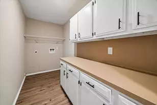 9807 Sparrow St, La Porte, TX 77571 - Photo 15