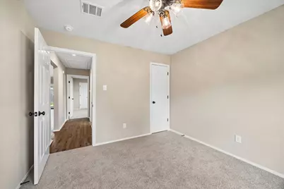 9807 Sparrow Street, La Porte, TX 77571 - Photo 21