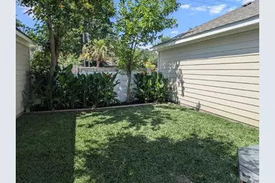 9846 Farrell Drive, Houston, TX 77070 - Photo 47